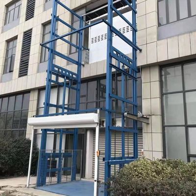 comprar Elevador de carga al aire libre de 5000 KG 7m Mezzanine Elevadores de almacén Elevador de carga online manufacture